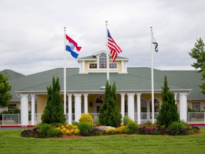 exterior view 1 - hotel the suites at fall creek - branson, united states of america
