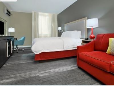 bedroom 3 - hotel hampton inn downtown financial district - kansas city, missouri, united states of america
