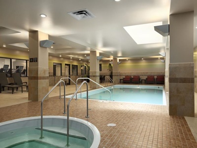 indoor pool - hotel embassy suites st louis - downtown - saint louis, united states of america