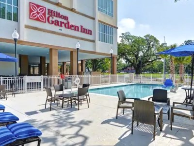 outdoor pool - hotel hilton garden inn biloxi - biloxi, united states of america