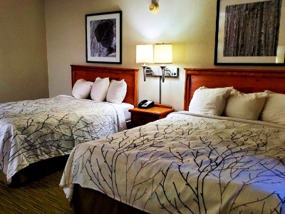 bedroom 2 - hotel days inn and ste downtown missoula-univ - missoula, united states of america