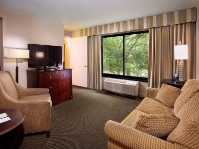 suite - hotel doubletree charlotte airport - charlotte, north carolina, united states of america