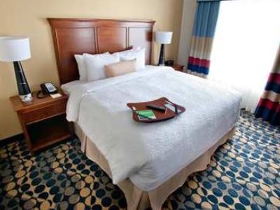 bedroom 4 - hotel hampton inn and suites durham/north i-85 - durham, north carolina, united states of america