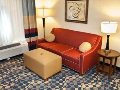 bedroom 5 - hotel hampton inn and suites durham/north i-85 - durham, north carolina, united states of america