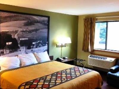bedroom 3 - hotel super 8 by wyndham york - york, nebraska, united states of america