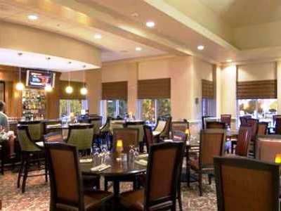 restaurant - hotel hilton garden inn manchester downtown - manchester, new hampshire, united states of america