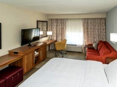 bedroom - hotel hampton inn and suites/moorestown - mount laurel, united states of america