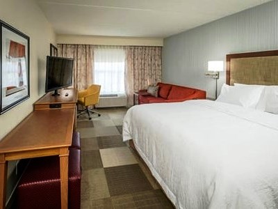 bedroom 1 - hotel hampton inn and suites/moorestown - mount laurel, united states of america