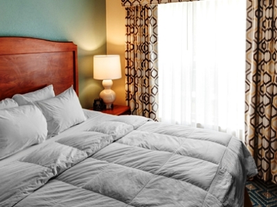 bedroom - hotel homewood suites by hilton philadelphia - mount laurel, united states of america