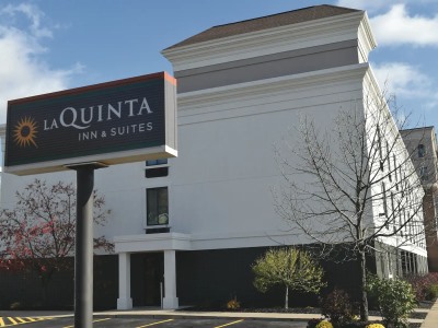exterior view - hotel la quinta inn and suites jamestown - jamestown, new york, united states of america