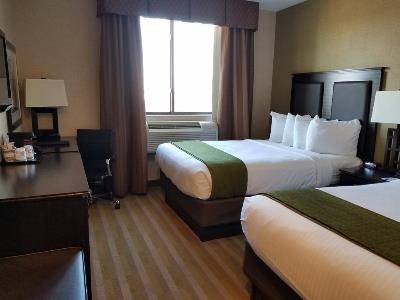 bedroom - hotel best western plus plaza - long island city, united states of america