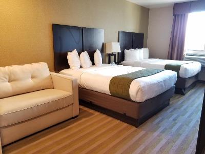 bedroom 1 - hotel best western plus plaza - long island city, united states of america