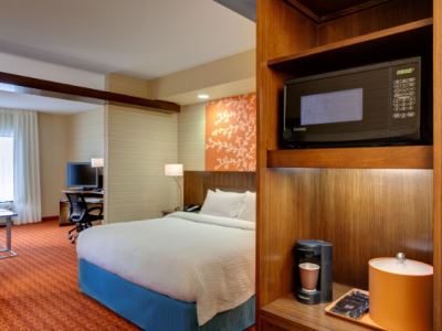 bedroom 2 - hotel fairfield inn and suites cambridge - cambridge, ohio, united states of america