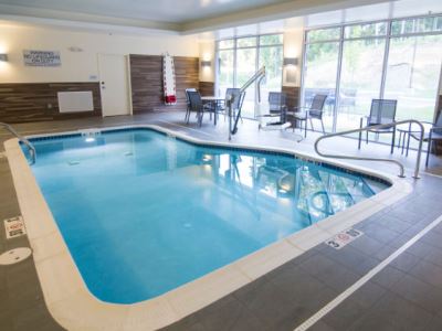 indoor pool - hotel fairfield inn and suites cambridge - cambridge, ohio, united states of america