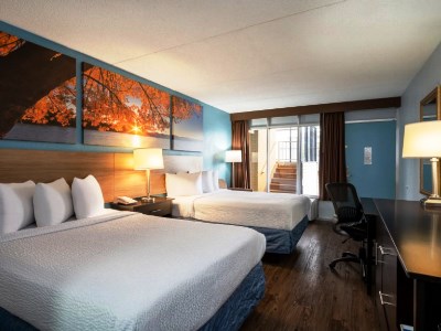 bedroom 1 - hotel days inn by wyndham perrysburg/toledo - perrysburg, united states of america
