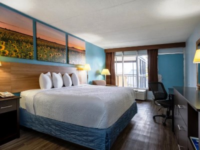 bedroom 2 - hotel days inn by wyndham perrysburg/toledo - perrysburg, united states of america
