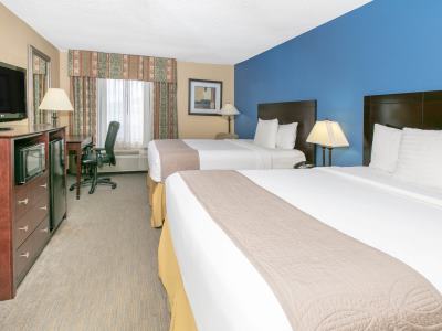 bedroom 2 - hotel days inn by wyndham tulsa central - tulsa, united states of america