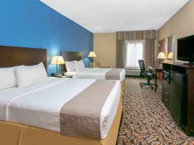 bedroom 3 - hotel days inn by wyndham tulsa central - tulsa, united states of america