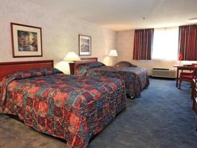 bedroom 1 - hotel shilo inns klamath falls - klamath falls, united states of america