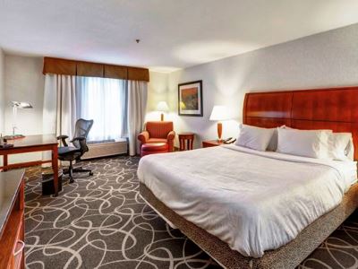 bedroom 2 - hotel hilton garden inn portland airport - portland, oregon, united states of america