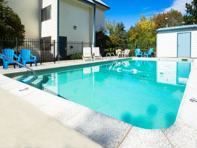 outdoor pool - hotel days inn by wyndham corvallis - corvallis, united states of america