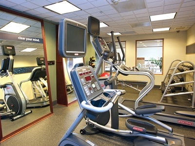 gym - hotel hampton inn and suites lamar - mill hall, united states of america