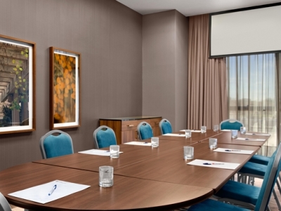 conference room - hotel hilton garden inn pittsburgh airport - moon, united states of america