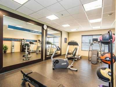 gym - hotel hampton inn south kingstown-newport area - south kingstown, united states of america