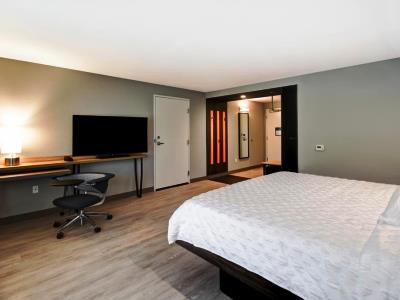 bedroom 1 - hotel tru by hilton deadwood - deadwood, united states of america