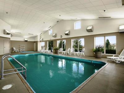indoor pool - hotel days inn by wyndham rapid city - rapid city, united states of america