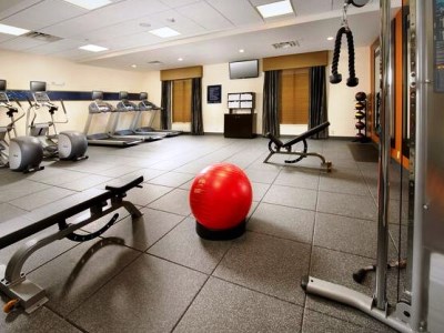 gym - hotel hampton inn west / lookout mountain - chattanooga, united states of america