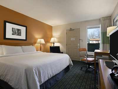 bedroom - hotel days inn by wyndham hamilton place - chattanooga, united states of america