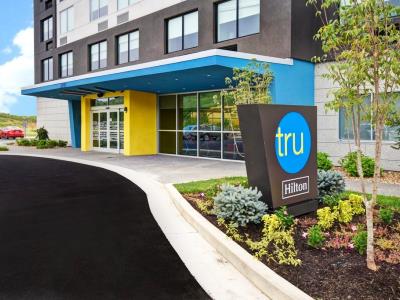 exterior view 1 - hotel tru by hilton pigeon forge - pigeon forge, united states of america