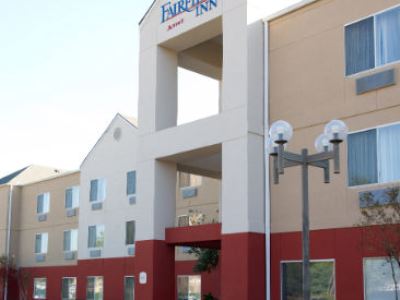 exterior view - hotel fairfield inn and suites near six flags - arlington, texas, united states of america