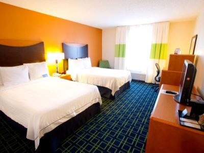 bedroom 1 - hotel fairfield inn and suites near six flags - arlington, texas, united states of america