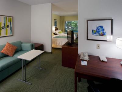 bedroom - hotel springhill suites dallas arlington north - arlington, texas, united states of america