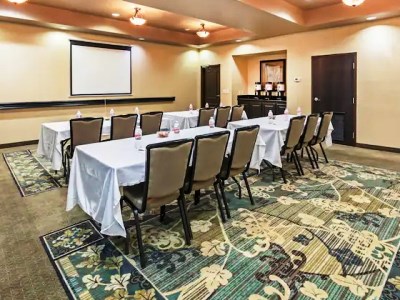 conference room - hotel hampton inn and suites lake jackson - clute, united states of america