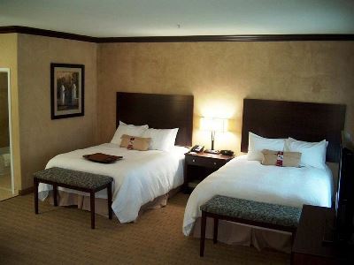 bedroom 1 - hotel hampton inn and suites fossil creek - fort worth, united states of america