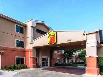 exterior view 1 - hotel super 8 by wyndham fort worth north - fort worth, united states of america