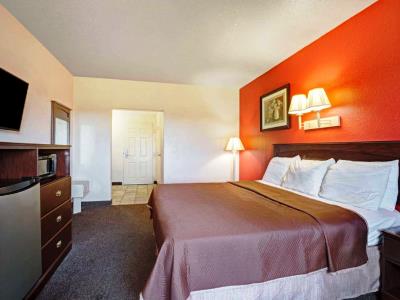 bedroom - hotel howard johnson by wyndham galveston - galveston, united states of america