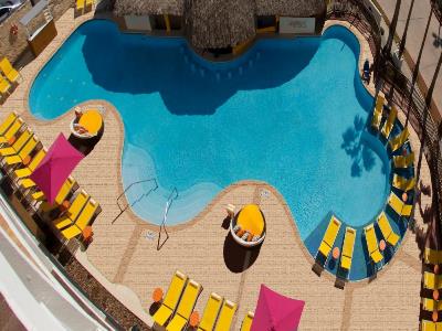 outdoor pool 1 - hotel doubletree by hilton galveston beach - galveston, united states of america