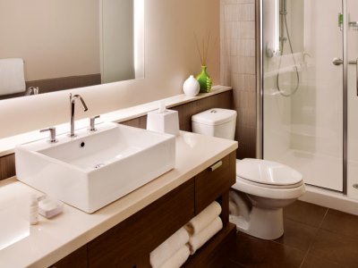 bathroom - hotel element dallas fort worth airport north - irving, united states of america