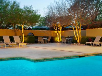 outdoor pool - hotel sheraton dfw airport - irving, united states of america