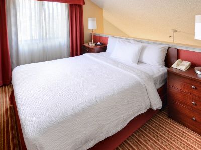 bedroom 1 - hotel residence inn dallas las colinas - irving, united states of america