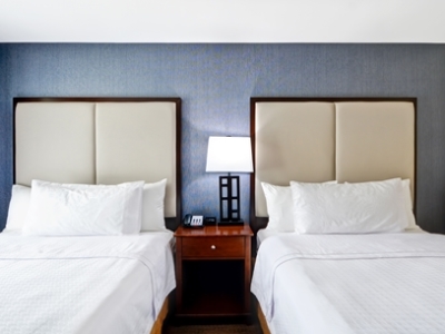 bedroom 3 - hotel homewood suites dallas lewisville - lewisville, united states of america