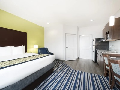 bedroom 4 - hotel hawthorn suites by wyndham midland - midland, texas, united states of america