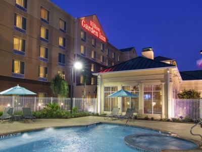 outdoor pool 1 - hotel hilton garden inn houston - pearland - pearland, united states of america