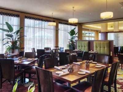 restaurant - hotel hilton garden inn houston - pearland - pearland, united states of america
