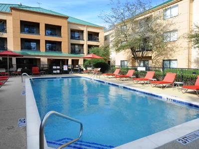 outdoor pool - hotel courtyard dallas plano in legacy park - plano, united states of america