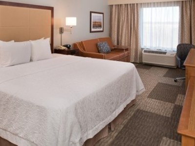 bedroom 2 - hotel hampton inn and suites schertz - schertz, united states of america